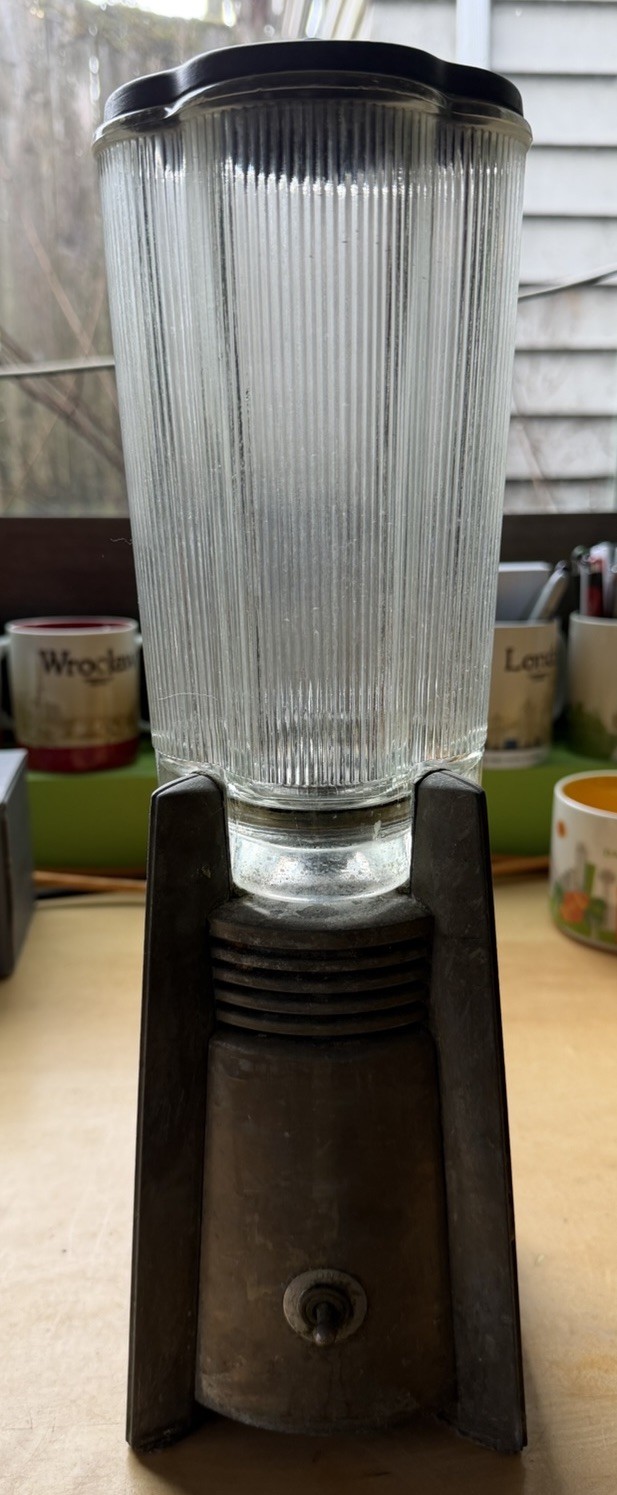 1930s WARING Rocket Blender Glass Ribbed Clover Jar Heavy Ar