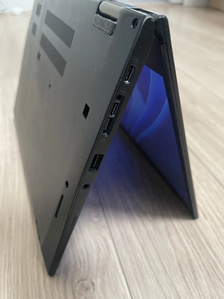 Lenovo Laptop ThinkPad X390 Yoga 8GB 512GB SSD 13'' 1.29kg Intel Core i5 + Pen - Image 3 of 4