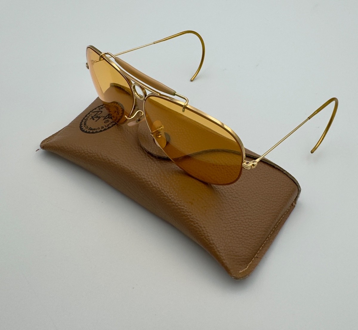 Vintage B&L Ray Ban USA Shooter 62mm Ambermatic Yellow All-Weather