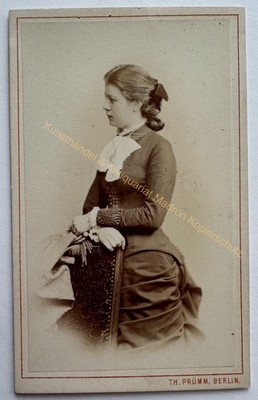 orig. CDV Foto Fotografie Frau Dame Bild alt Mode um 1870 Prümm Berlin