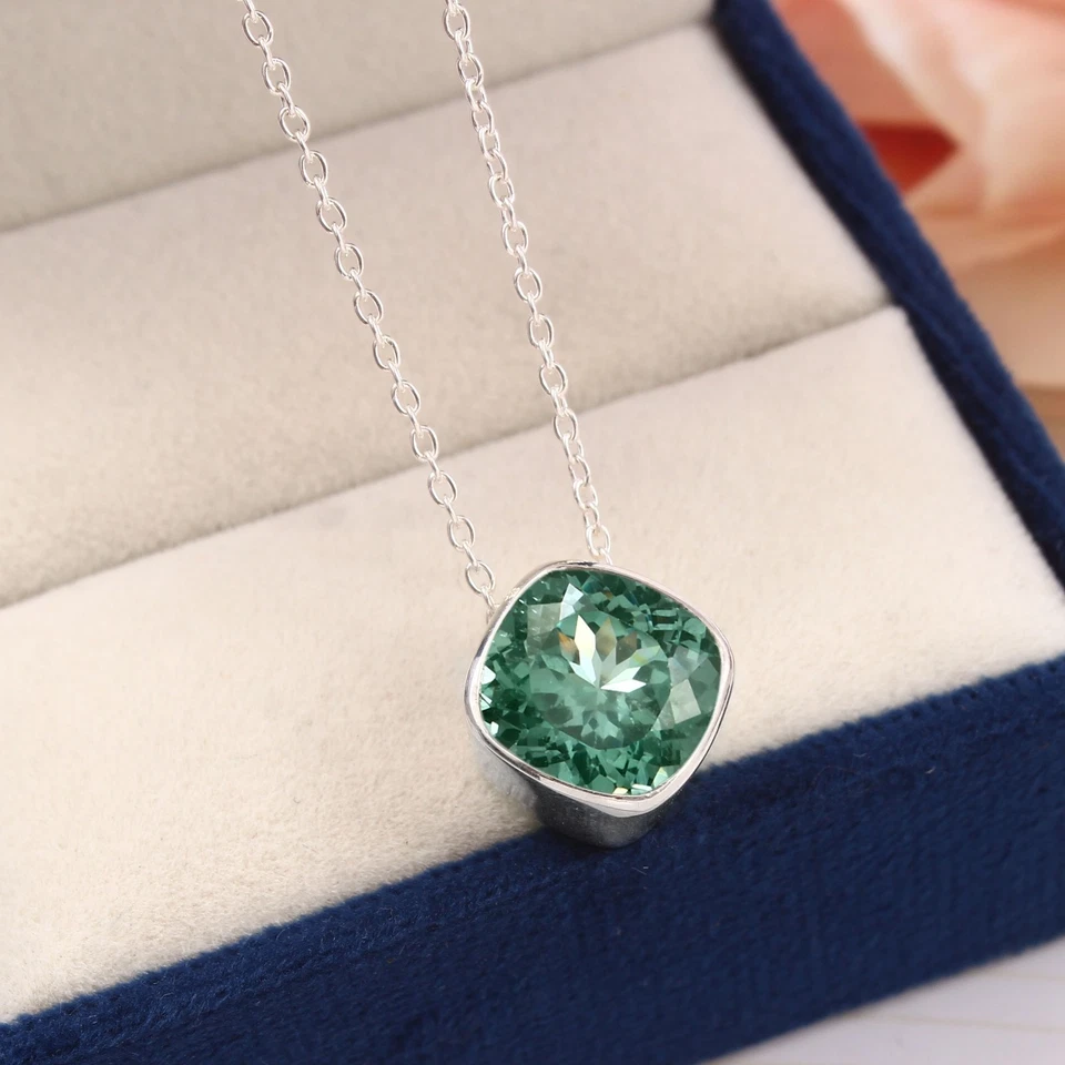 10x10 MM Verde Spinello Cuscino, 925 Pendente Argento Sterling, Agosto Del Mese - Immagine 2 di 4