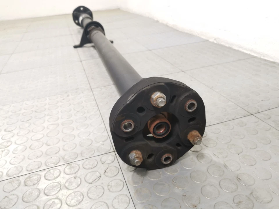 Eje de hélice cardán trasero Mercedes-Benz CLS 550 W218 4Matic AWD 2012 A2128806 Foto 3 de 4