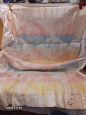 VTG Baby Pepperell Satin Trim Baby Crib Blanket Pastel  36” X 50” NOS