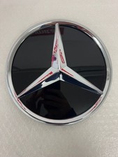 Mercedes-Benz E AMG W213 2023 Herstelleremblem A0008880400 SUM4850 Mercedes-Benz E AMG W213 2023 Herstelleremblem A0008880400 SUM4850