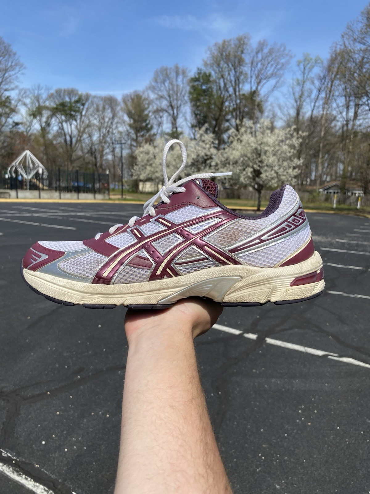 Size 12 - ASICS Gel 1130 White Maroon Banner image 3