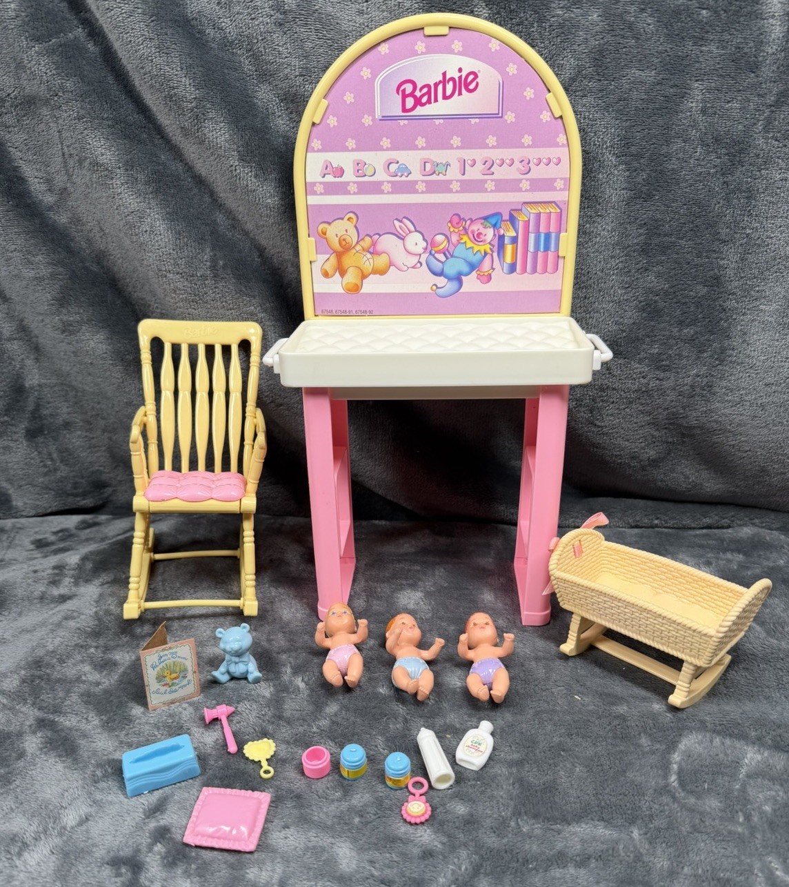 Vintage Barbie Love 'n Care Baby Center Playset Mattel With 3 Babies 1997