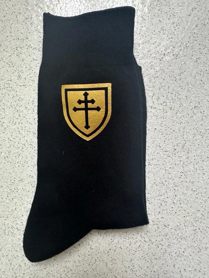 Paire De Chaussettes noires Blason diré  Croix De Lorraine Blason Taille 43-46 - Photo 1/1