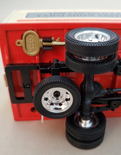 Liberty Classics 1942 Chevrolet Limited Edition Bank Custom Die Cast Truck 75062 - Picture 9 of 16