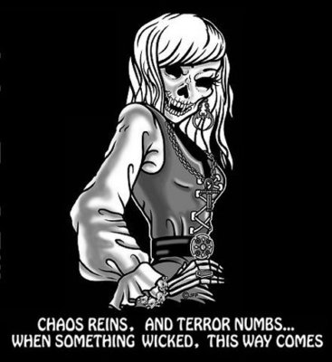 SOMETHING WICKED COMES VAMPIRE BLOOD GIRL SKULL T-SHIRT