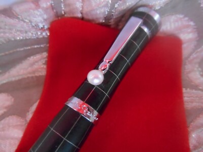 Stilvoller MONT BLANC Kugelschreiber Kariert mit Perle am CLIP und Box