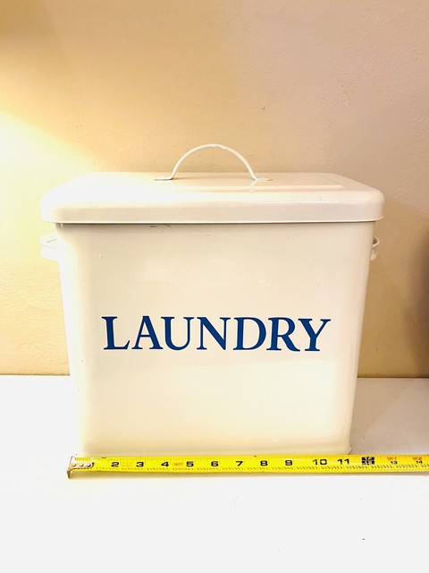 laundry containers with lids