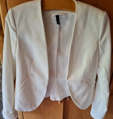 Blazer weiß, Innenfutter weiß, Gr. 36, Kurzform, Langarm - Bild 1 von 4