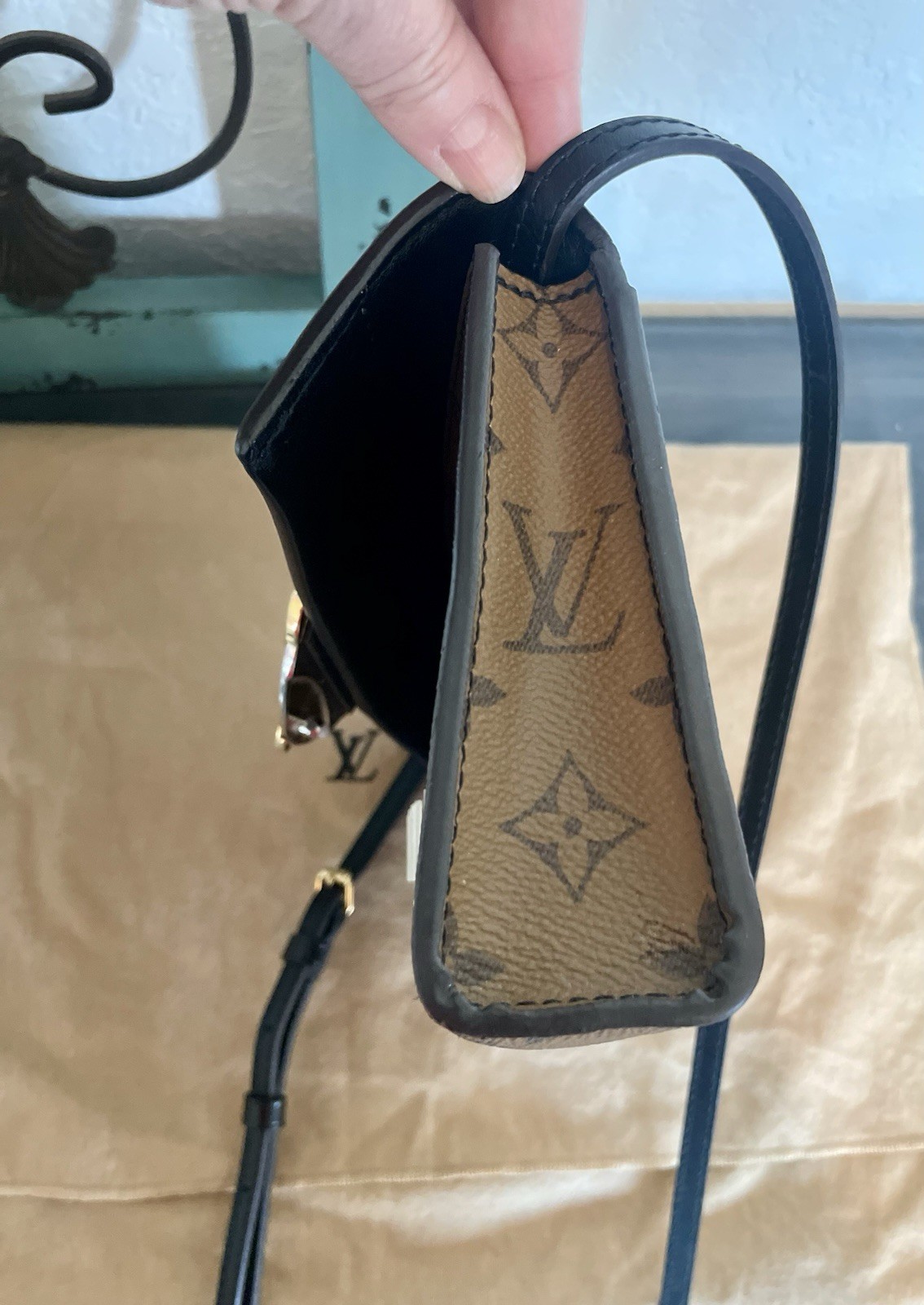 Louis Vuitton Reverse Monogram Clutch/Crossbody B… - image 11