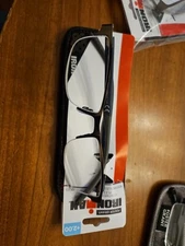 Foster Grant Reading Glasses New 2.00 Strength Ironman 1001