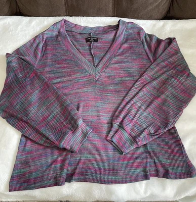 ✨Lane Bryant Pink and Green V-Neck SweaterLong sleeve Size 14/16 casual💖 - Image 1 of 4