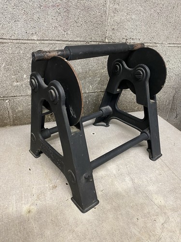 Rockford Tool Co. Grinding Wheel Balancing Stand Wheel Arbor Fixture Stand - Picture 2 of 15