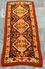 Vintage Beautiful Swedish Scandinavian Soft Rug, Medallion Fluffy Rug 2x5 ft