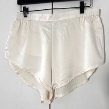 Lunya Sleep Shorts Womens L Ivory Silk Washable Lightweight Lounge Luxurious