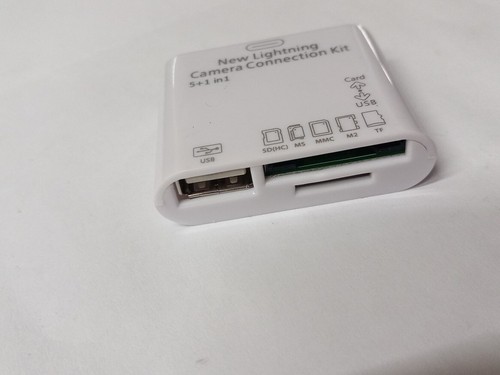 New Lightning Camera Connection Kit - Zdjęcie 2 z 3