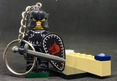 LEGO KEYCHAIN VINTAGE HANDMADE   MEDIEVAL HISTORY MEDIEVAL WARRIOR