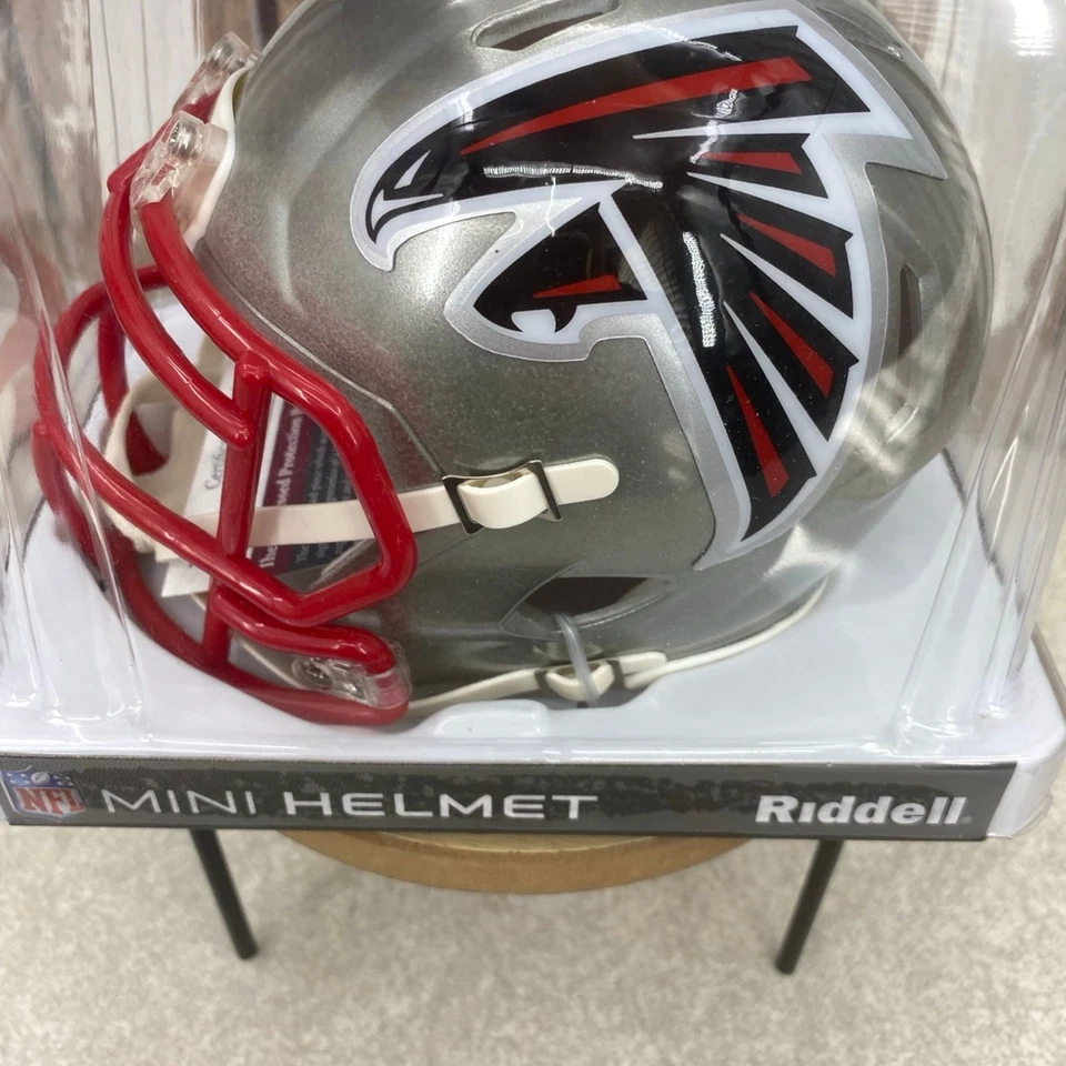 Minicasco autografiado por Michael Vick Atlanta Falcons Flash alternativo Beckett Foto 4 de 4