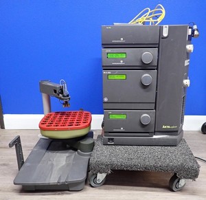 GE Healthcare AKTA EXPLORER 100 w/ pH/C 900 P-900 Box 900 UV-900 FRAC 950 & More