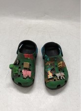 Crocs x Minecraft Big Kids Classic Clogs Size 11