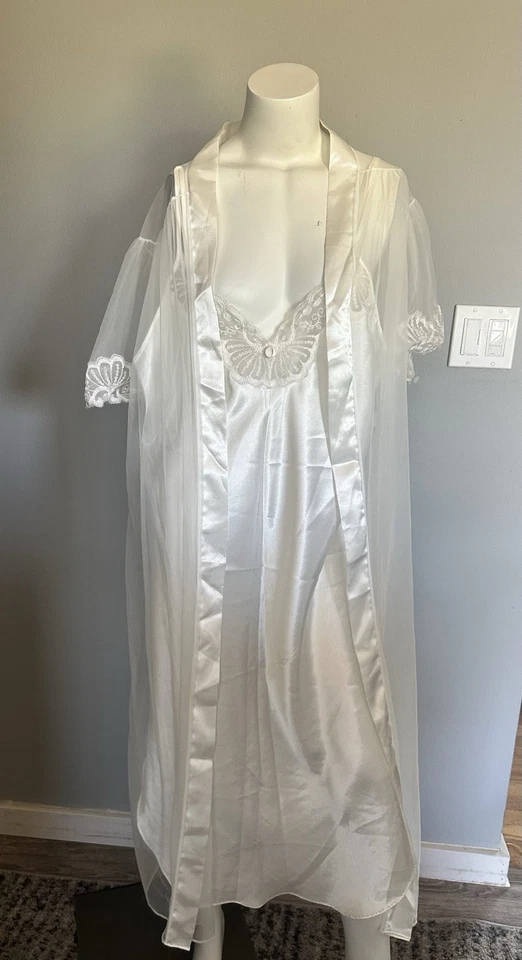 CINEMA ETOILE Vestido Lencería Conjunto Satinado Blanco Camisón Bata Nupcial Encaje Foto 2 de 4