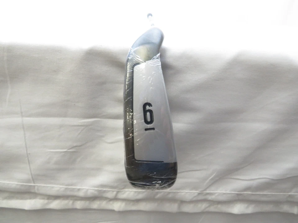 New LH Callaway Razr XF Single 6 Iron Callaway 60g Regular Flex Graphite** - Image 2 of 4