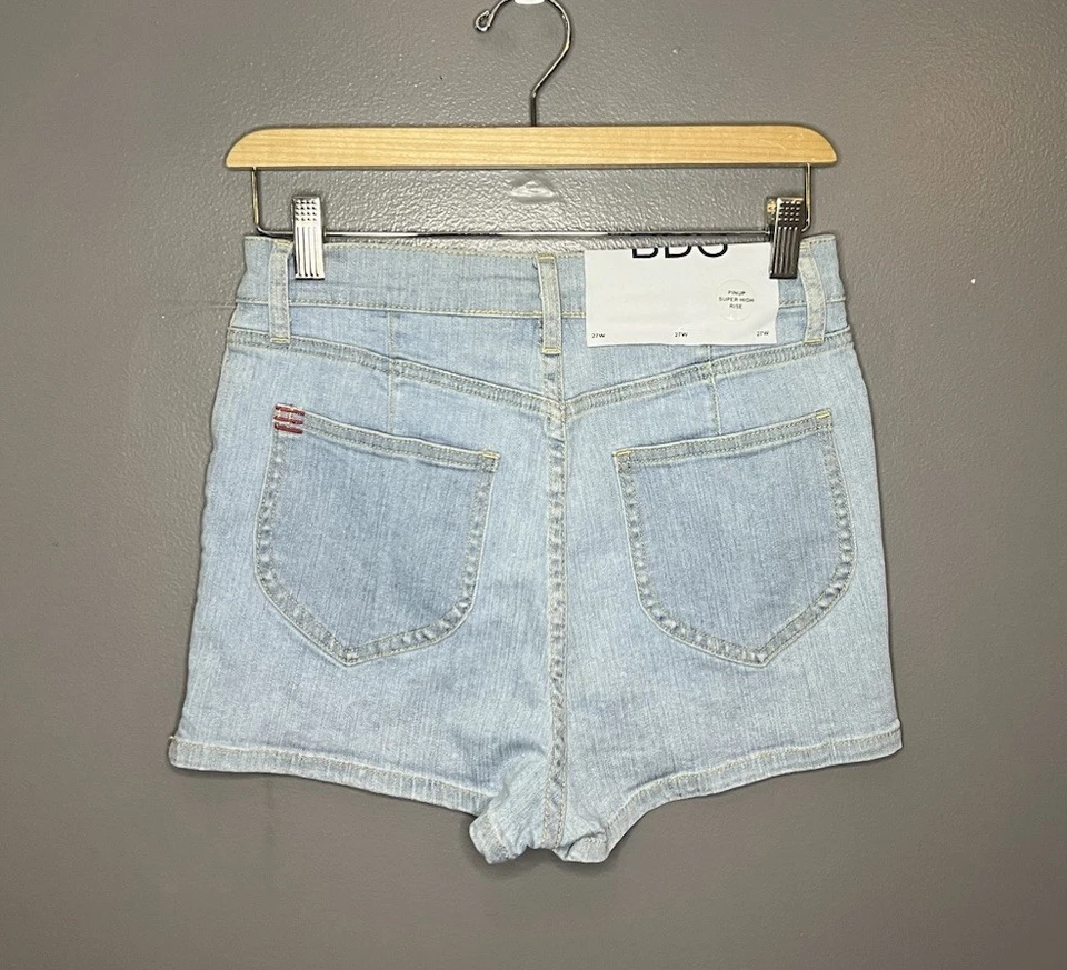 Urban Outfitters BDG Super Pinup High Rise Mom Denim Jean Shorts Size 27 - Image 4 of 4
