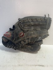 - Louisville Slugger Size 13.5 Baseball Glove ModelHBG9 Right Hand Throw