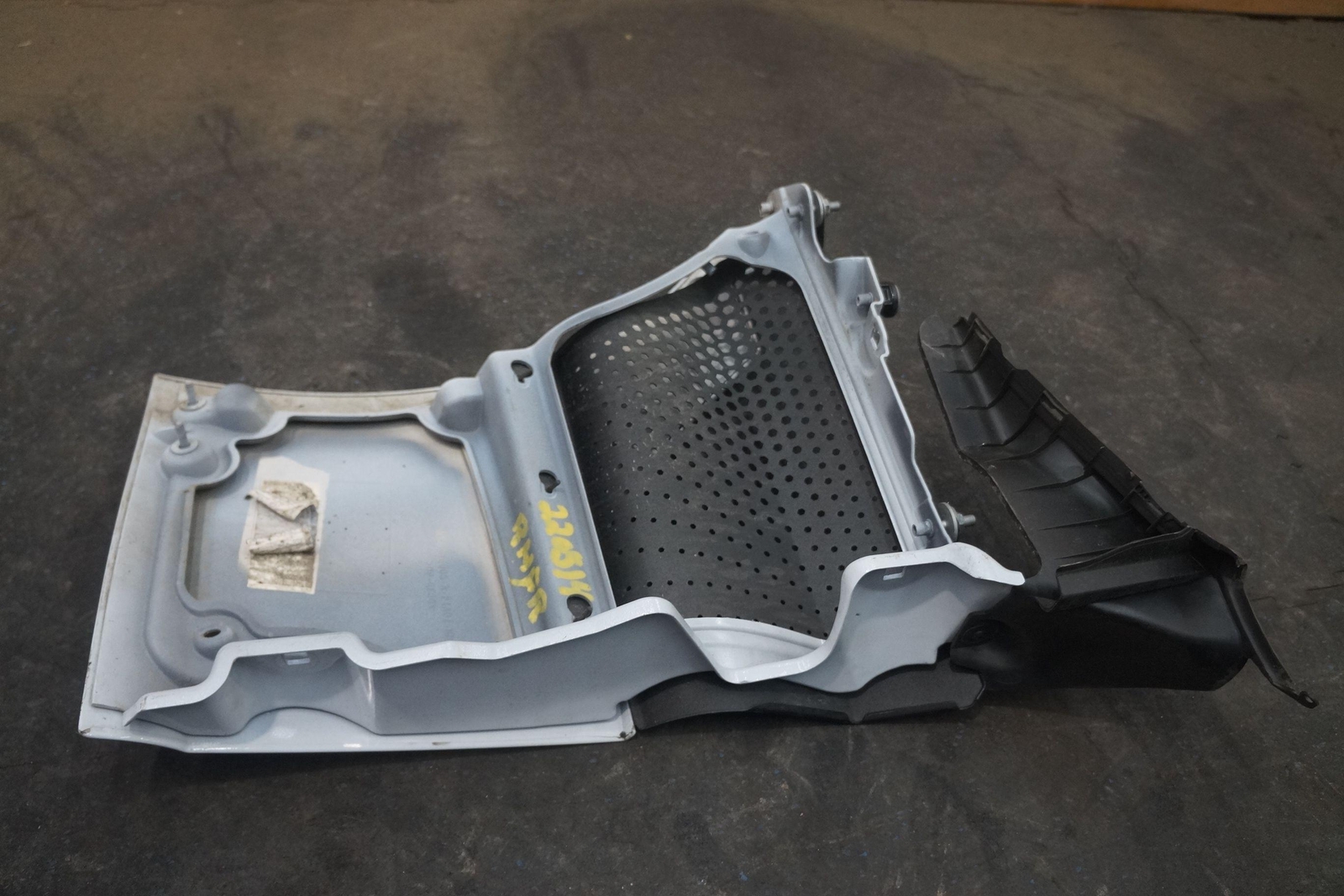 Front Right Side Fender Wing Panel OEM KY63-16005-A Aston Martin Vantage 2019