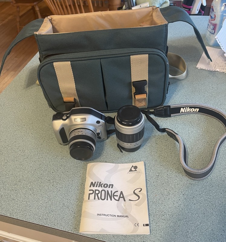 Nikon Pronea S APS SLR C amera w/IX-NIKOR 30-60mm & 60-180 Lenses, + camera bag