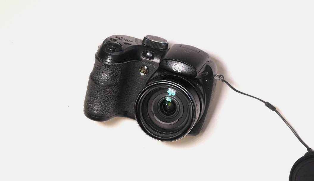 Appareil photo vintage GE X500-BK noir en parfait état de marche