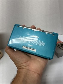 Nintendo 3DS & DS Teal Handheld Console CTR-001 (USA) w/ Stylus And Charger Work