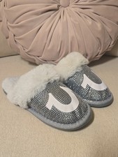True Religion Rhinestone Horseshoe Faux Fur Slippers Silver Grey - Size M