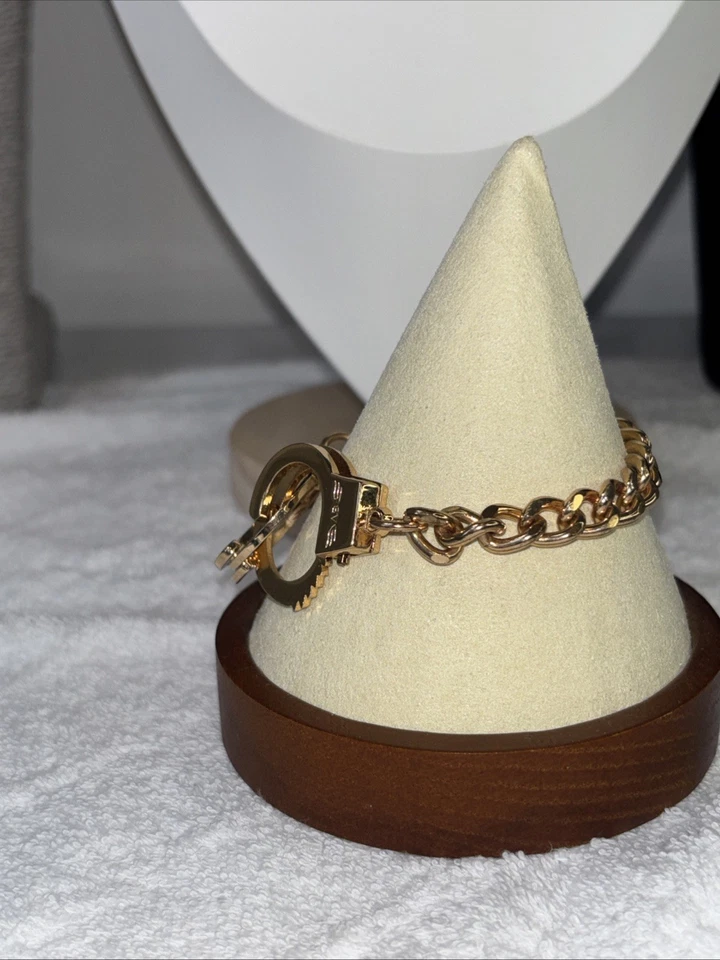 Ashley Bridget Bracelet Locked Partners Cuff Link Gold Tone Fashion Accessory - Image 3 of 4