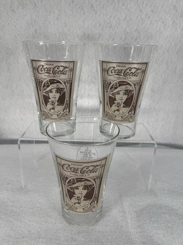 Vintage 5” 16oz. Coca Cola Flair Glasses Set of 3
