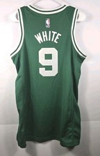 Ultimate Boston Celtics Collector and Super Fan Gift Guide 31