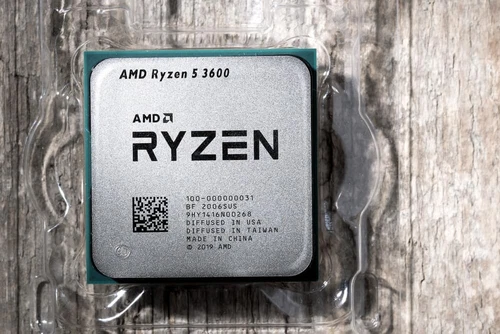 AMD Ryzen 5 3600 Processor (3.6GHz, 6 Cores, Socket AM4) - 100-100000031BOX