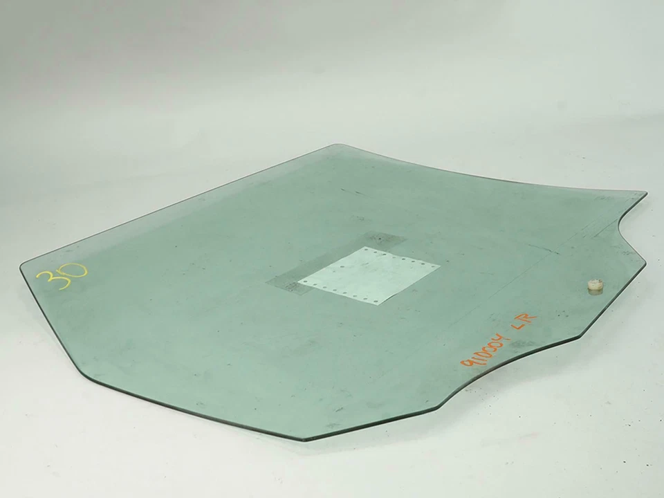 2000 - 2007 Ford Focus Window Glass Door Tinted Driver Left Side Rear Lh Oem - Image 2 of 4