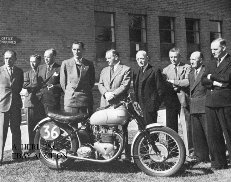 Triumph 500 GP Triumph Meriden executives 1949 photo