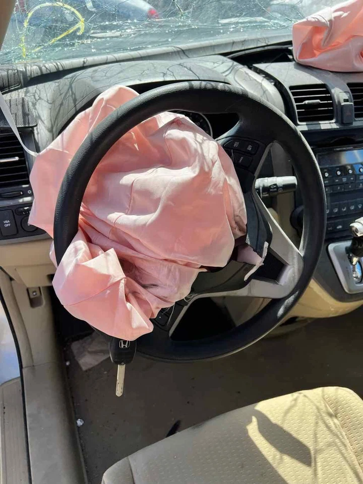 Medidor de flujo de aire de inyección de combustible usado se adapta a: Honda Cr-v 2007 grado A Foto 2 de 4