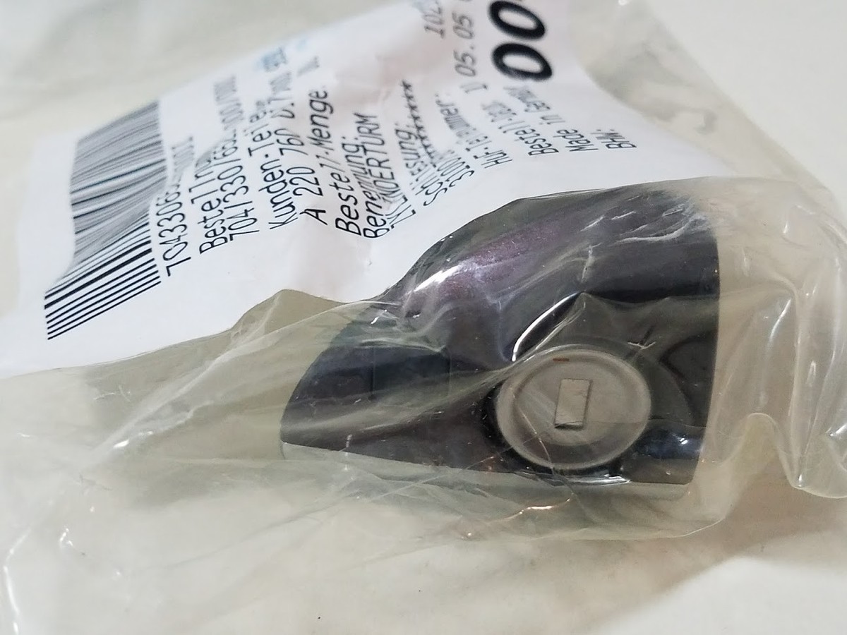 New Genuine OEM Mercedes Left Front Door Infra-red Guide 