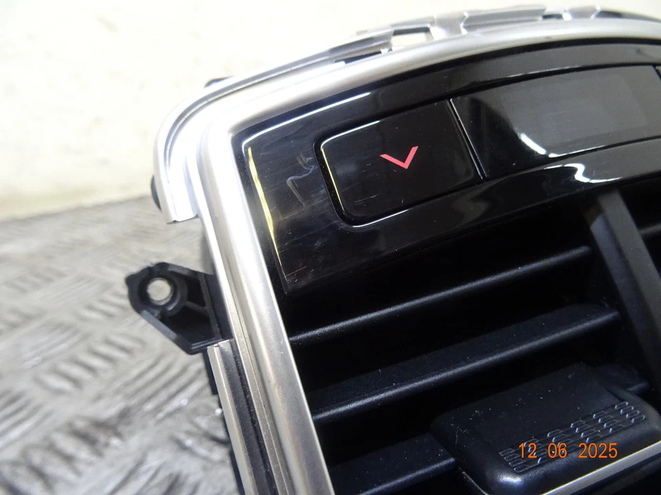 KIA SPORTAGE GT-LINE S HEV NQ5 MK5 2024 CONSOLA CENTRAL TRASERA VENTILACIONES DE AIRE REF7589 Foto 3 de 4