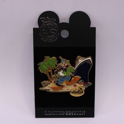 B1 Disney Cruise Line DCL Pin LE Captain's Choice Goofy Snorkel