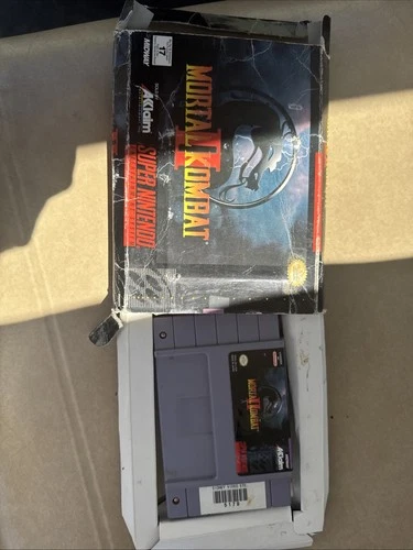 Mortal Kombat II 2 (Super Nintendo SNES) Damaged Box Cartridge Good