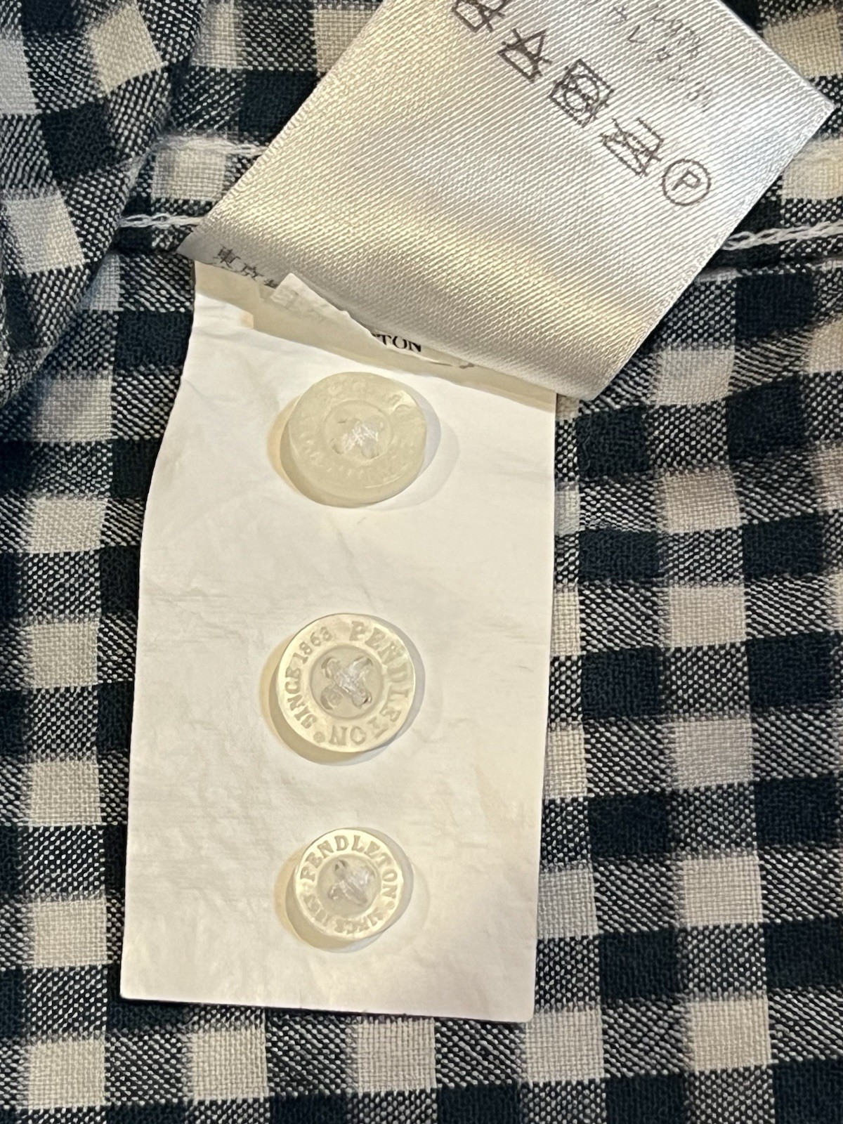 Pendleton Men Evergreen  Virgin Wool Button Down … - image 7