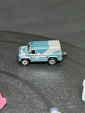 Vintage 1989  Galoob Micro Machines flash vans 1970s Ford Custom Van Blue Silver