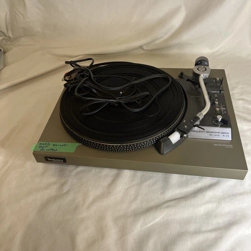 Technics Sl-23 No Output for Repair Parts Only Needs Belt No Cover